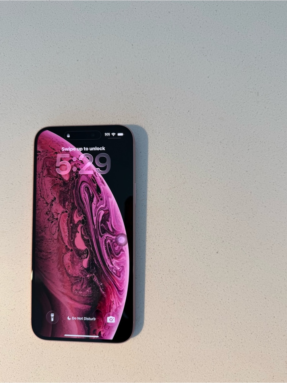 iPhone 15 plus pink